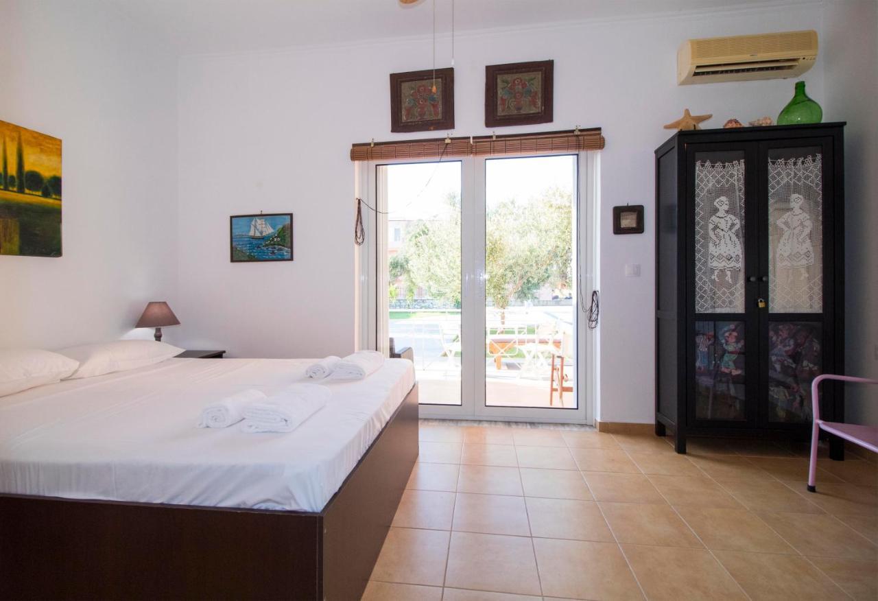 Laconian Collection Mavrovouni Beach House Gythio Buitenkant foto